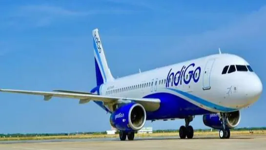 drmukulagrawal's tweet photo. ✈️ IndiGo Flights Update – Simple Version
IndiGo (InterGlobe Aviation) ne 2,050+ flights continuously operate kiye do din tak ✅
🔧 Sirf 2 flights cancel hui, technical problems ki wajah se
🛫 Matlab: Airline operations normal ho rahe hain
#IndiGo #FlightsUpdate #AviationNews #TravelUpdate