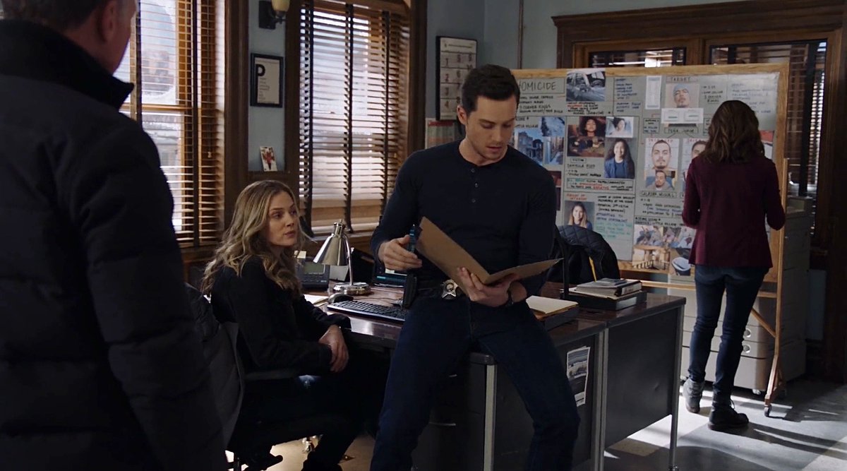 haileyuptn's tweet image. I MISS SEEING THEM AT #THEIR DESK