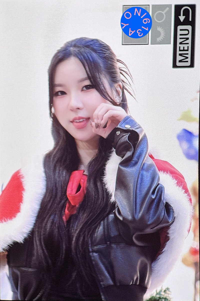 ayoni613 tweet media