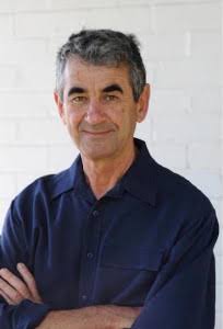 ASZulu's tweet image. "Whenever you hear an African politician calling for “African solutions for African problems, you know that by “African solutions” he means a German car, English suits, Italian shoes, a clinic in London and, above all, education for his children in a European language.

The…