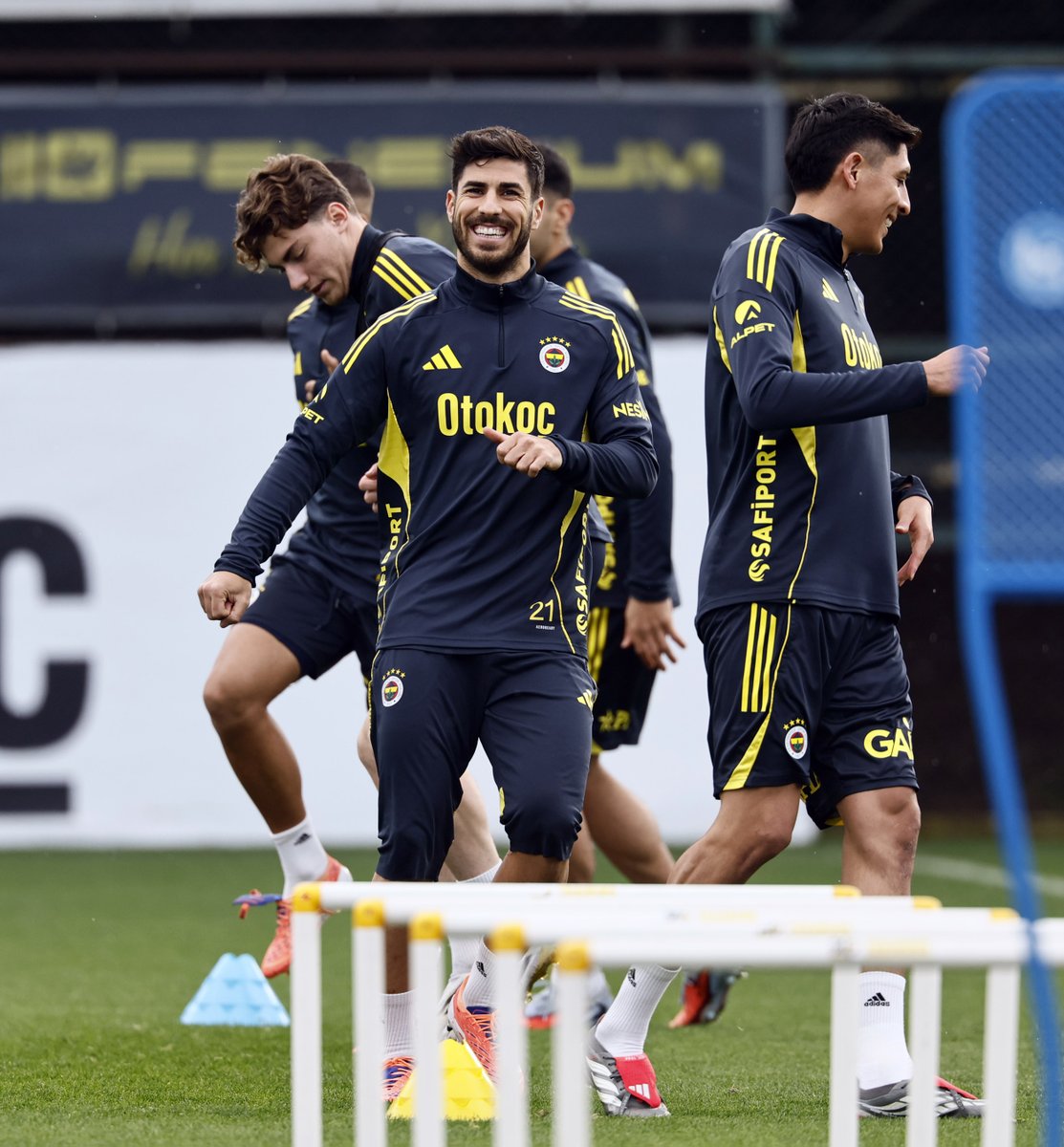 Fenerbahçe SK tweet media