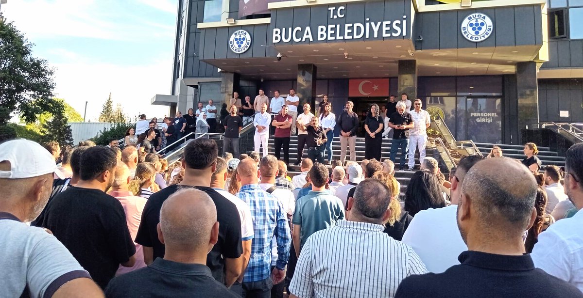 BUCA BELEDİYESİ’NDE DİRENİŞ SONUÇ VERDİ, İŞÇİLERİN ALACAKLARI ÖDENDİ

Buca Belediyesi’nde ödenmeyen alacakları için 5 gündür eylemde olan işçiler, daha önce ödeme sözü verilen alacaklarının yatırılması üzerine eylemlerini sonlandırdı.

iscigazetesi.org/buca-belediyes…