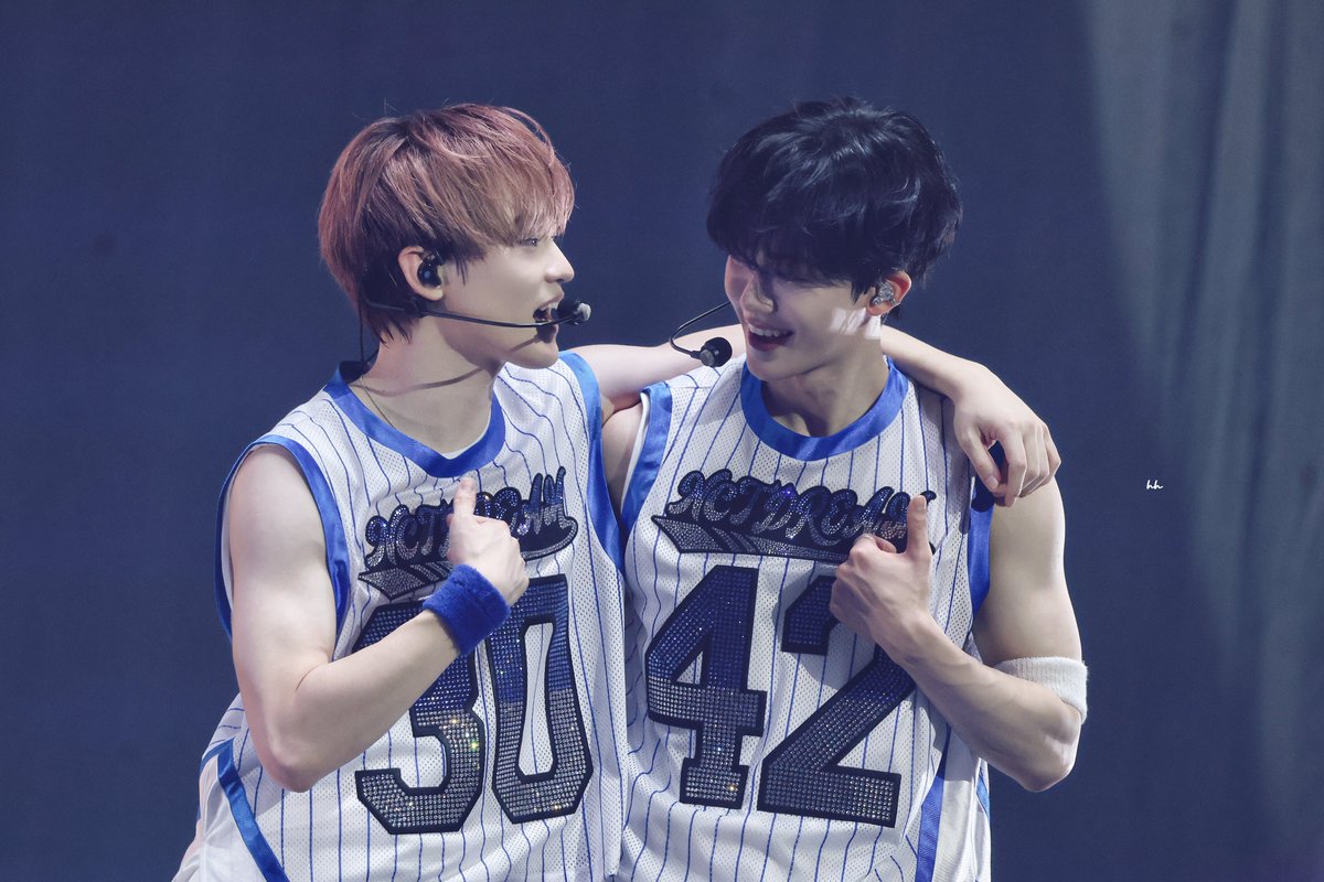 251213 TDS4 ❤️

#천러 #CHENLE #辰乐 #재민
#NCT #nctdream