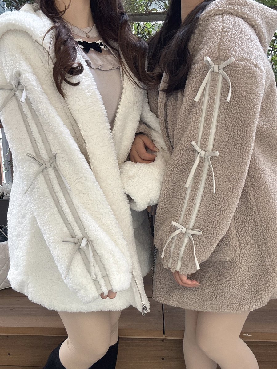 天王寺店 ✔︎リボンボアコート ¥13,800 evelynのお洋服と相性抜群の