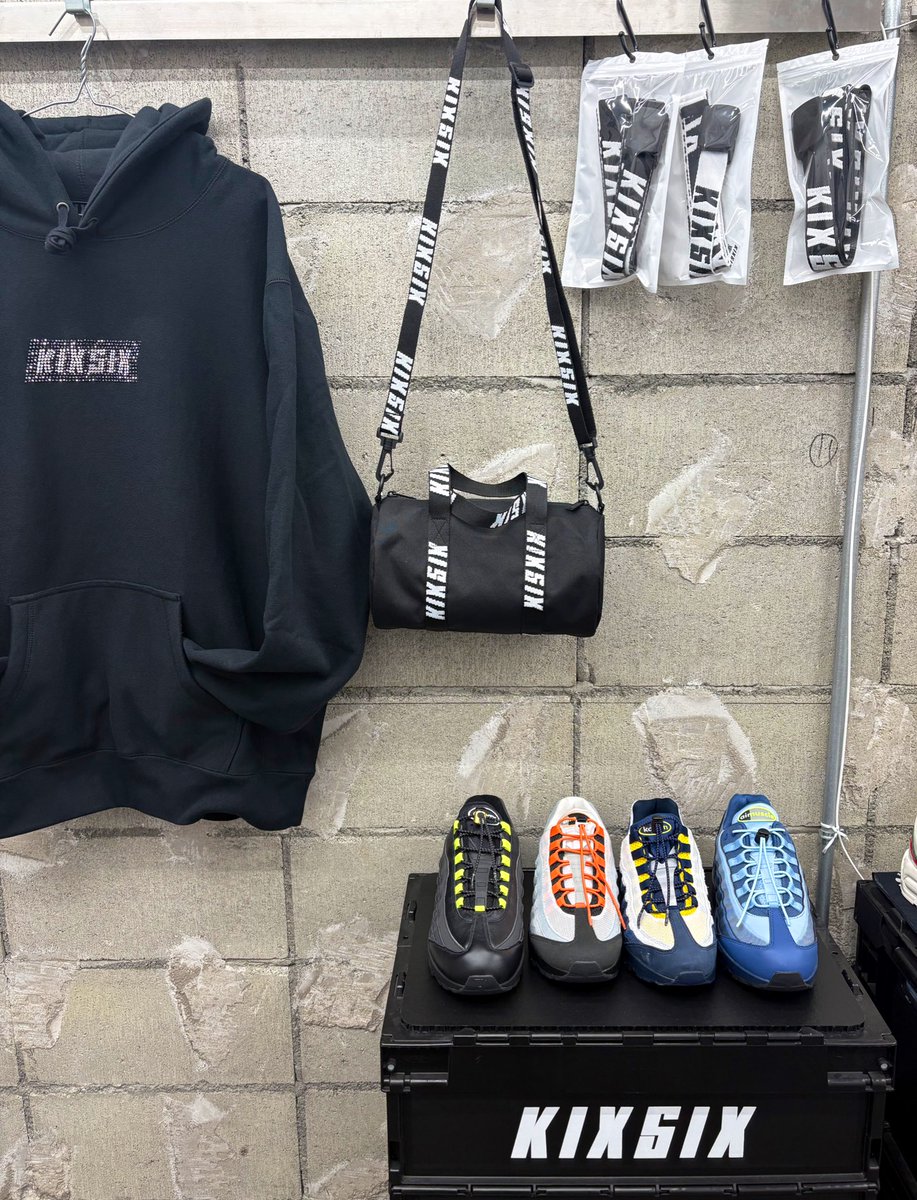 towerbox plus × KIXSIX LARGE LOGO LOGO CONTAINER 2 | KIXSIX SATELLITE STORE