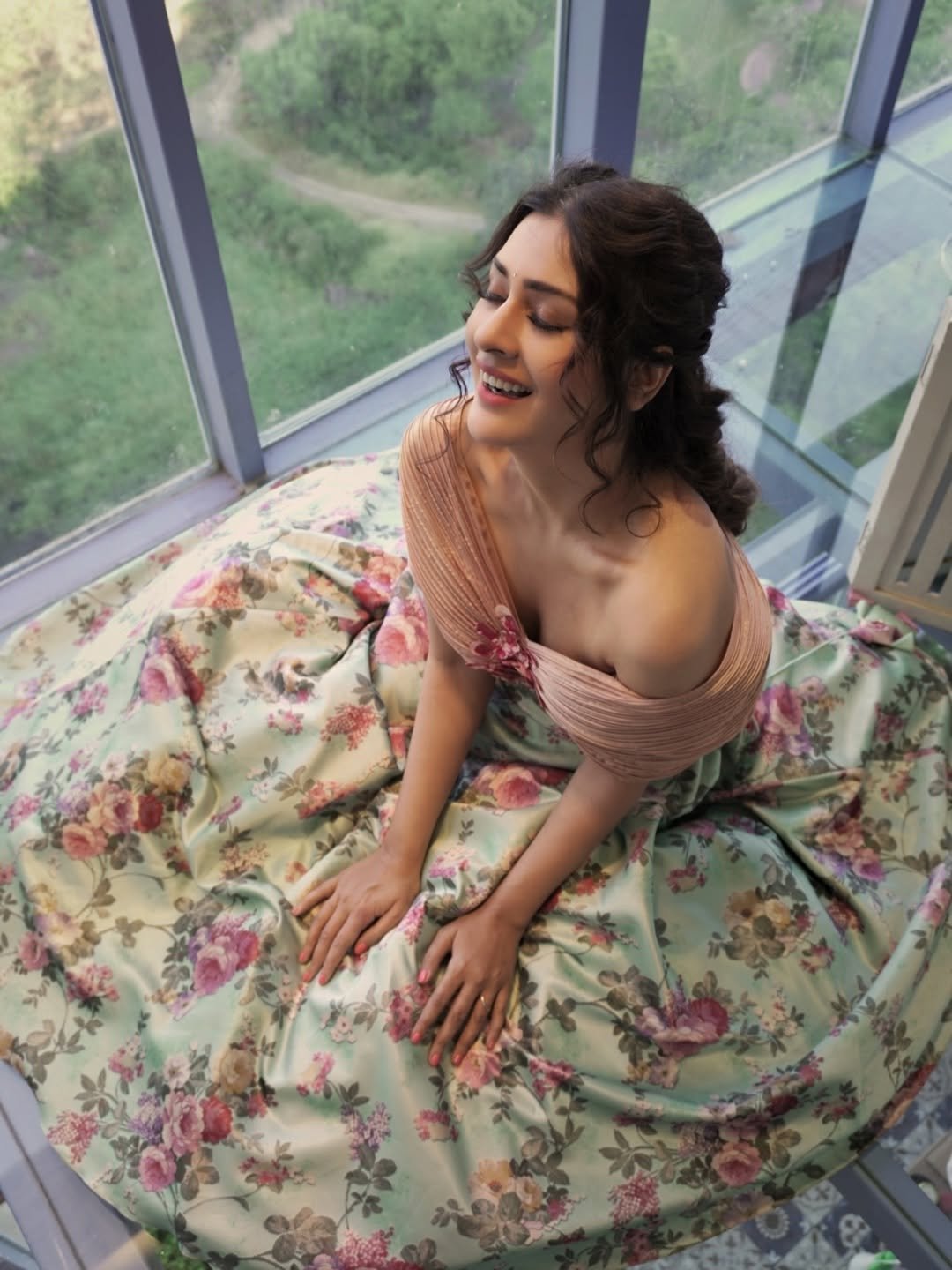 G8CuAqpaQAAHsF-?format=jpg&name=large