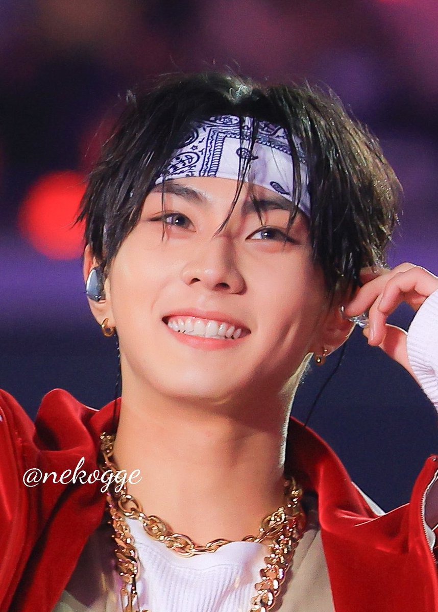 Dimple様 that smile…. that dimple…. 🥹❤️‍🔥