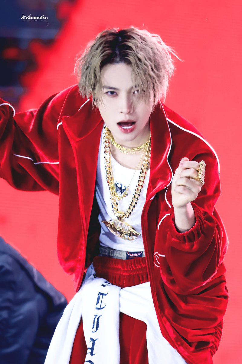 Evanmore tweet media