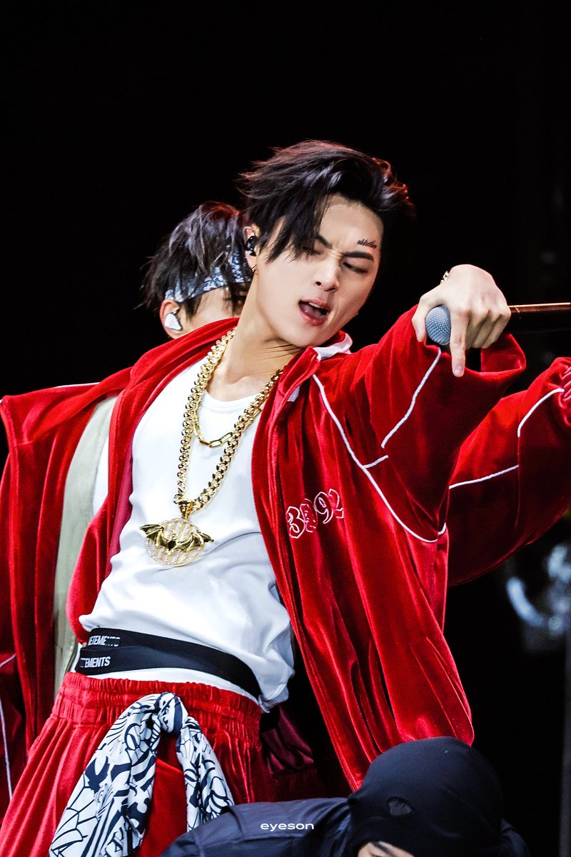 📸] PHOTO • 251213 ENHYPEN Jay at the 2025 Music Bank Global