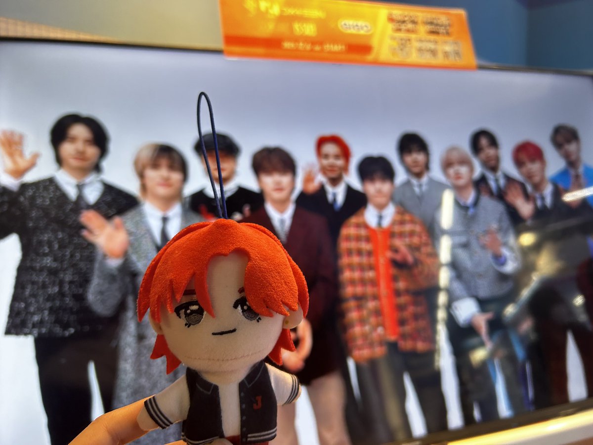 ren73710's tweet photo. ゲトって母にあげた✌️1,200円吸い取られたけど、、
(きまちゃん顔ごめん) https://t.co/OxZ84W0BKa