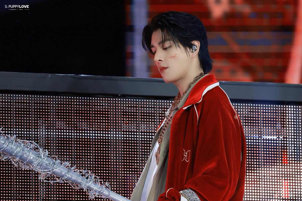 251213

#제이크 #JAKE #ジェイク 
#심재윤 #SIMJAEYUN #沈载伦 
#엔하이픈 #ENHYPEN