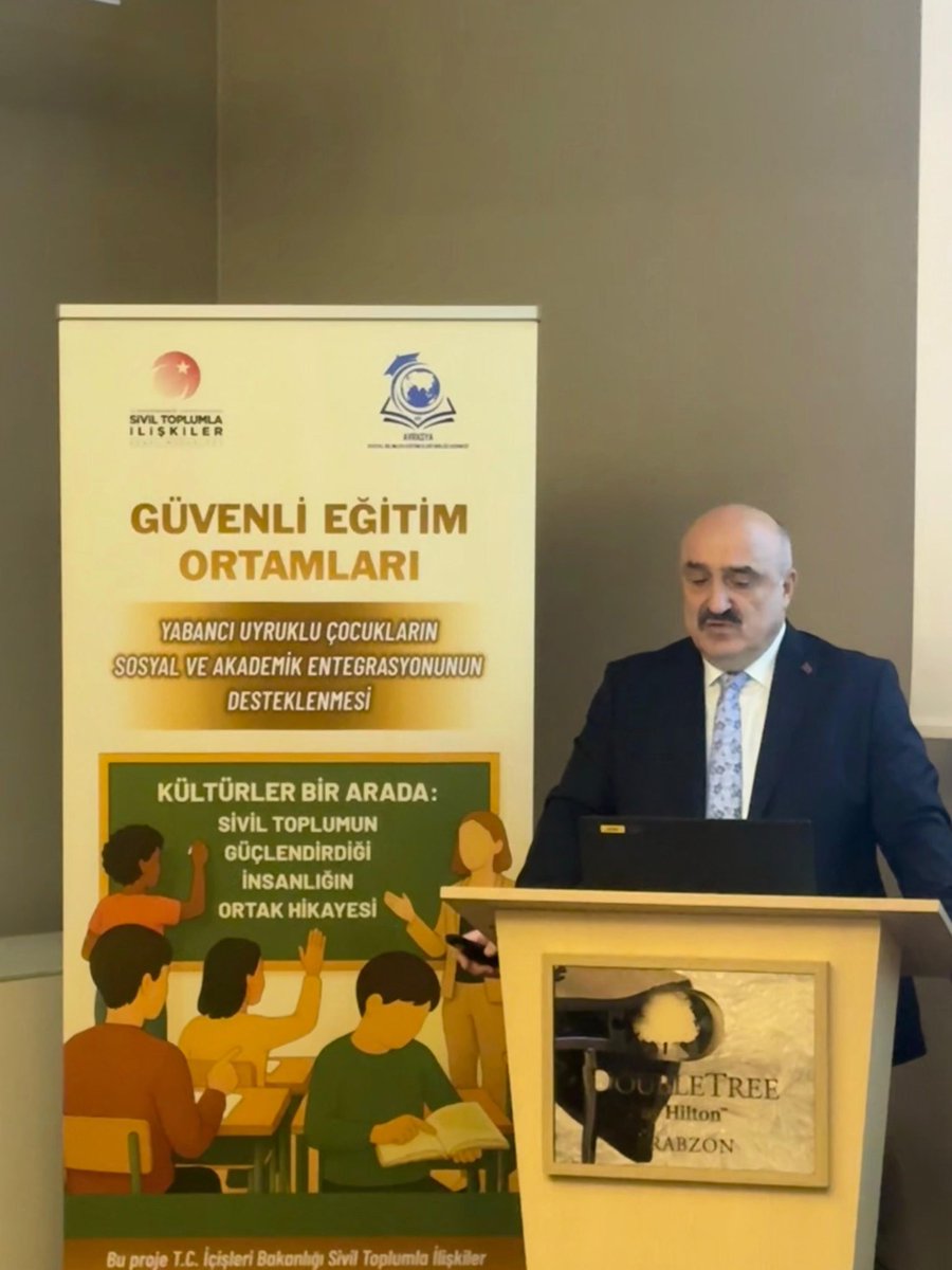 İçişleri Bakanlığı Sivil Toplum Genel Müdürlüğü tarafından desteklenen ve proje koordinatörlüğünü yaptığım “Güvenli Eğitim Ortamları’ isimle projemizin tanıtımını gerçekleştirdik. #egitim #güvenlioku #yabancıuyrukluöğrenci