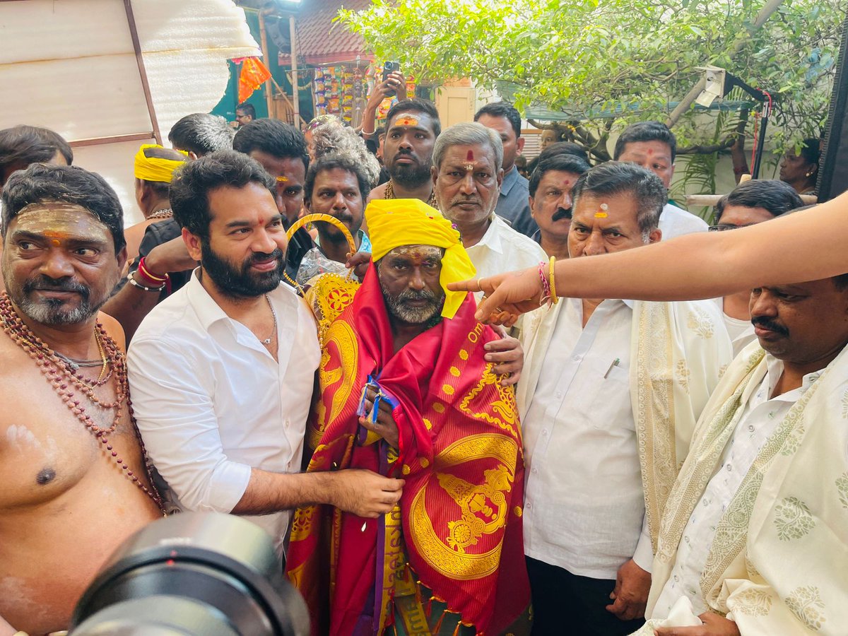 “𝗪𝗵𝗲𝗻 𝗳𝗮𝗶𝘁𝗵 𝗯𝗲𝗰𝗼𝗺𝗲𝘀 𝗱𝗶𝘀𝗰𝗶𝗽𝗹𝗶𝗻𝗲, 𝗲𝘃𝗲𝗿𝘆 𝗽𝗿𝗮𝘆𝗲𝗿 𝘁𝘂𝗿𝗻𝘀 𝗶𝗻𝘁𝗼 𝘀𝘁𝗿𝗲𝗻𝗴𝘁𝗵.”

𝗪𝗶𝘁𝗵 𝗱𝗲𝗲𝗽 𝗱𝗲𝘃𝗼𝘁𝗶𝗼𝗻, 𝗮𝘁𝘁𝗲𝗻𝗱𝗲𝗱 𝘁𝗵𝗲 𝗔𝘆𝘆𝗮𝗽𝗽𝗮 𝗣𝗼𝗼𝗷𝗮 𝗮𝘁 𝗞𝗮𝘃𝗮𝗱𝗶𝗴𝘂𝗱𝗮, 𝗠𝘂𝘀𝗵𝗲𝗲𝗿𝗮𝗯𝗮𝗱, 𝗮𝗹𝗼𝗻𝗴 𝘄𝗶𝘁𝗵