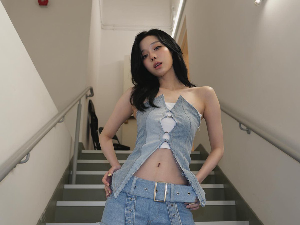 ˚✩delia˳✧🍋 #1 winjoy stan! tweet media