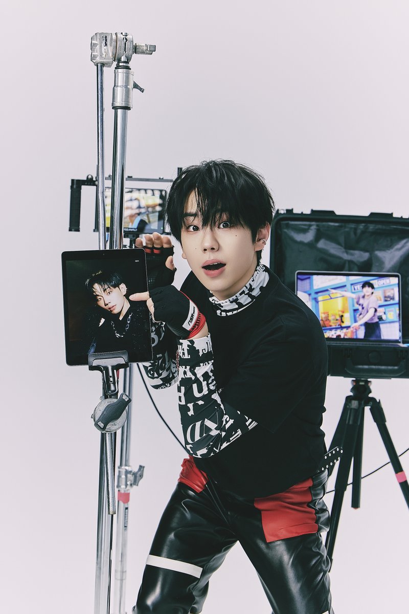 E'LAST 2026 SEASON'S GREETINGS [𝗥𝗘𝗧𝗨𝗥𝗡 𝗘'𝗟𝗔𝗦𝗧