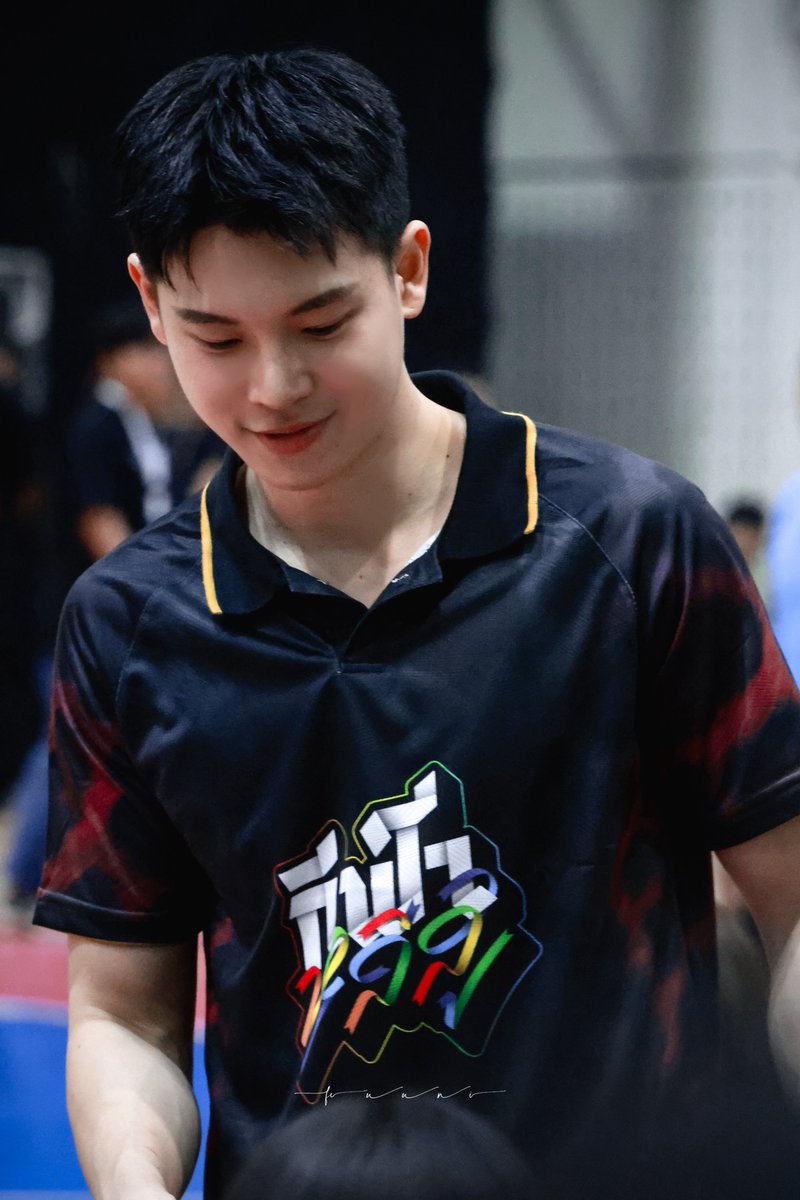 𝟮𝟱.𝟭𝟮.𝟭𝟯

ไอ้เด็ก

#กีฬาหลีสูxหยิ่นวอร์ 
YINWAR LEESOO SPORTS DAY
#yinyin_anw <a href="/yinyin_anw/">Yinyin</a>