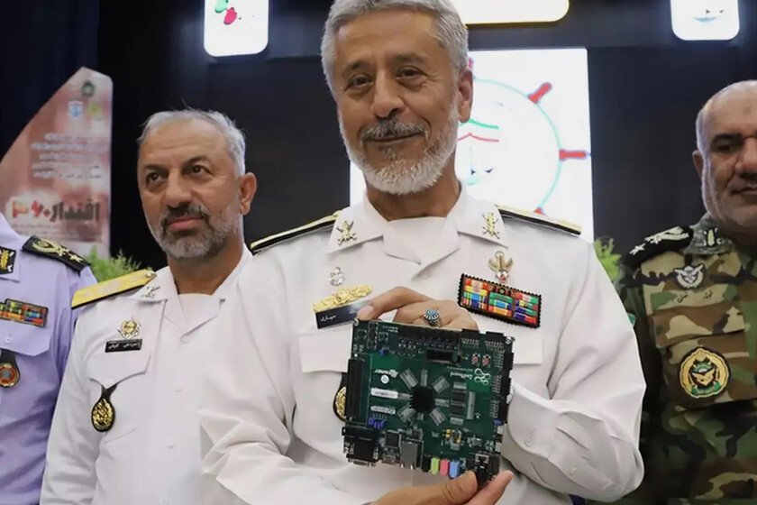 En el 2023 Irán dijo que tenía un procesador cuántico

Pero presentaron fué una placa ZebBoard Zynq-7000 con procesador ARM Cortex-A9 de doble núcleo.