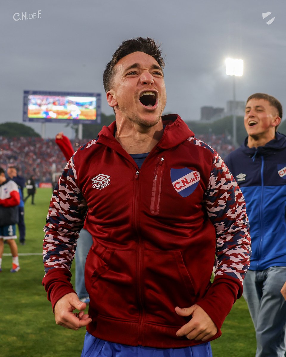 Nacional's tweet image. Un tipazo