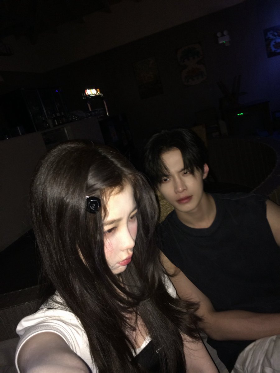 mming_o's tweet photo. 좋다,,
기말 하나 남았긴한데 중국어라 걍... 무자막으로 쌍궤 봄. .. 교수님 죄송해요😅 https://t.co/r2Di8a4cih