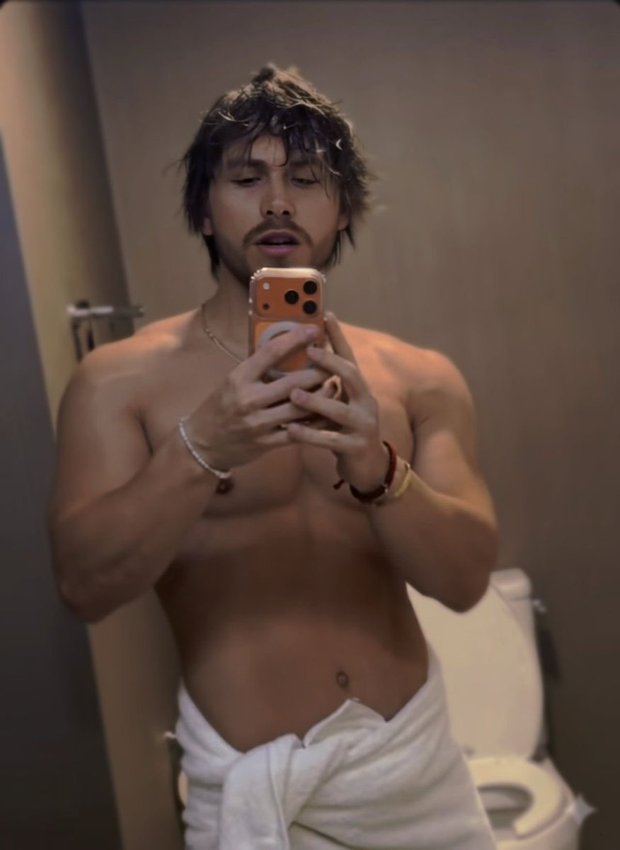 aritamez_'s tweet photo. Buenos días y sobre todo a Aldo Sebastián 🔥🔥🥵🥵 https://t.co/Z3kLsV85cl
