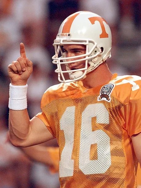timholloway's tweet photo. @CollegeFBonX Manning. https://t.co/k5KHy1Yghf