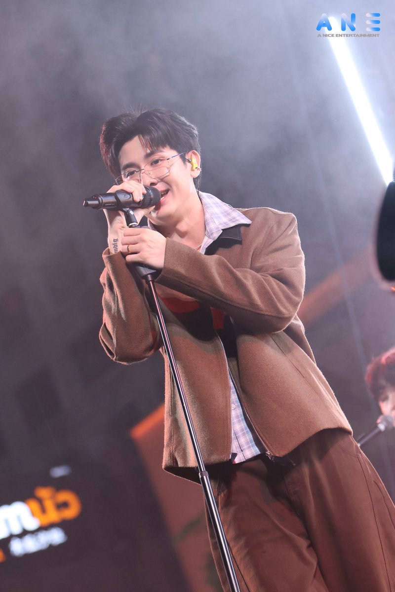 ANiceEnt's tweet image. #BONNADOL ร่วมโชว์ในงาน เทศกาลดนตรี Pepsi PMCU and NYLON THAILAND present Siam Music Fest 2025 

#SiamMusicFest2025 
#SMF25
#Nylonthailand
#เป๊ปซี่ซ่าหน่อยมั้ย
#แมกซ์เกินกราฟมันส์เกินกรอบ
#โดริโทสโพดNo1 #downyluxe
#bowbakeryhouseไม่ใช่bowcake
#SENKAThailand