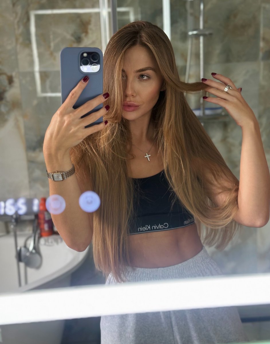 K0SHENYA's tweet photo. Хеллоу, друзі 
Як справи взагалі у вас? https://t.co/tz4iVrVmbX