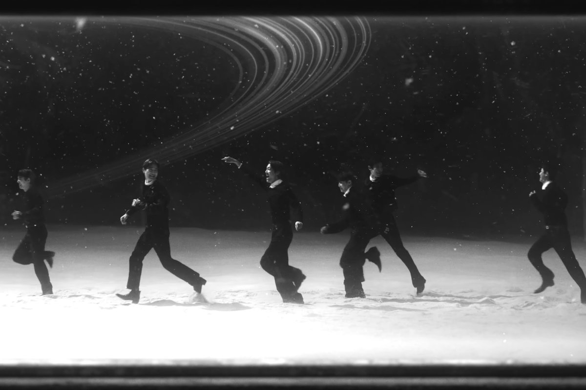 soompi's tweet photo. WATCH: #EXO Pre-Releases MV For "I'm Home" From Upcoming Album "REVERXE" 
https://t.co/JWJtpEtV0N https://t.co/G1xp0ngAAu