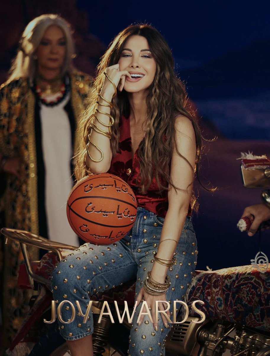 🏆 | Queen of Arab Pop Nancy Ajram makes it to the final stage of the Joy Awards in the Favorite Female Artist category, the only Lebanese artist among the finalists .

— Voting is available via the official Joy Awards app 🤩!