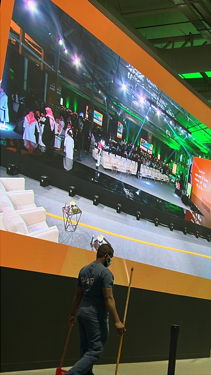 5g_5y's tweet photo. @TuwaiqAcademy #هاكاثون_أبشر_طويق https://t.co/9vRVvi2FBE
