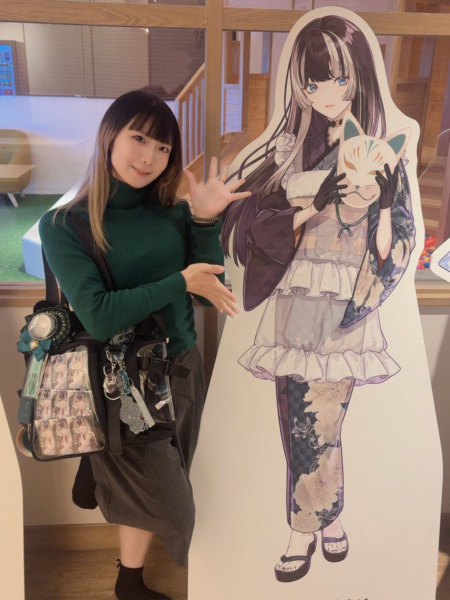 ほんとにビジュがいいよね僕の推しは…🐚

#フロライフReGLOSS