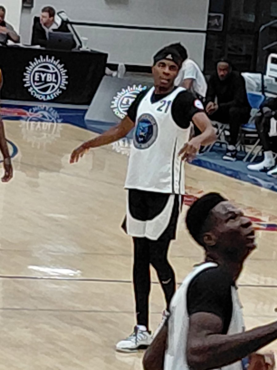 chick gillespie tweet media