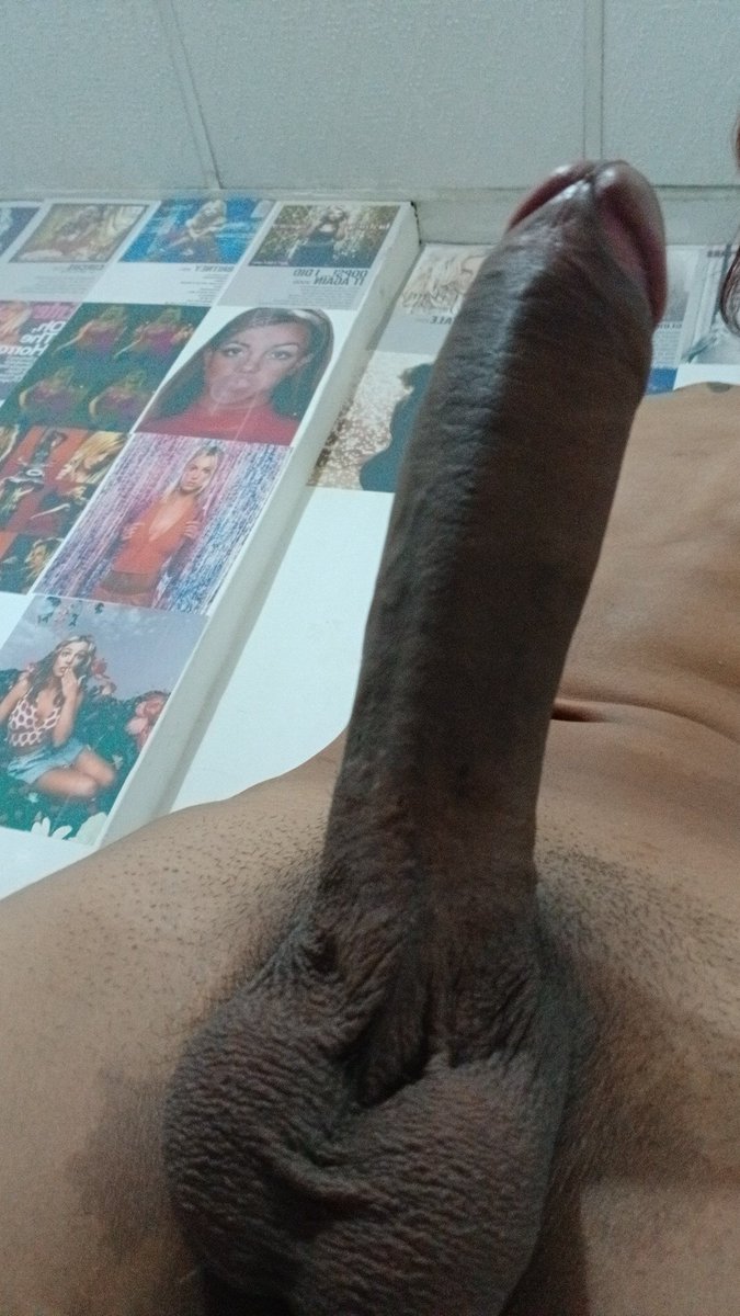 leavcat's tweet photo. That pretty face hides a big secret.🍆🥵😏🤤 https://t.co/ZqcoZpD5TY