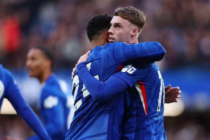 تشيلسي يظل بلا هزيمة في آخر 149 مباراة بالدوري الإنجليزي الممتاز عند التقدم بهدفين أو أكثر في الشوط الأول (فوز 146، تعادل 3) 