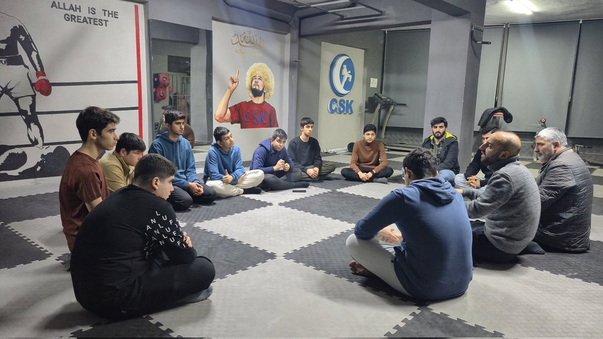 karavanmalatya's tweet photo. Genç İstikbal Buluşmaları'nın 2.'sini; muhabbet, kardeşlik ve samimiyetle geride bıraktık. Rabbim birlik ve beraberliğimizi daim eylesin. Katılım sağlayan tüm genç kardeşlerimize teşekkür ederiz.

Bir sonraki buluşmada görüşmek üzere...

@agdorgtr
@agdliseler

#agd #mgv https://t.co/or2vH7ONpz
