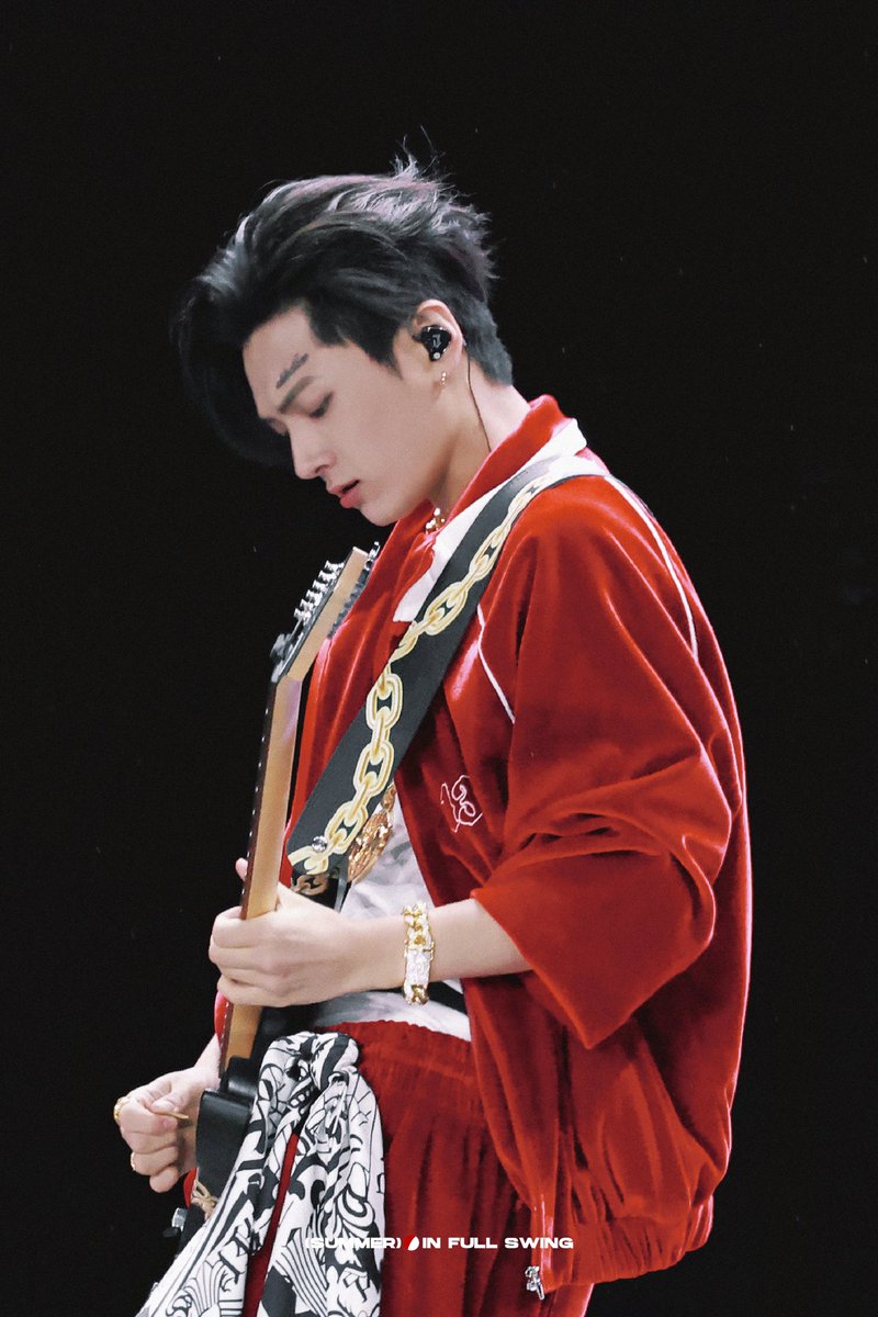 summerinfullswing tweet media