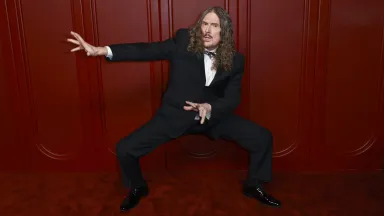 . <a href="/weirdalmpreg/">WeirdAlMPREG.com</a> Have you noticed? That Weird Al often gets in the Optimal Birthing Position in photos? He's trying to keep ,it in but his BODY betrays him. Curious...