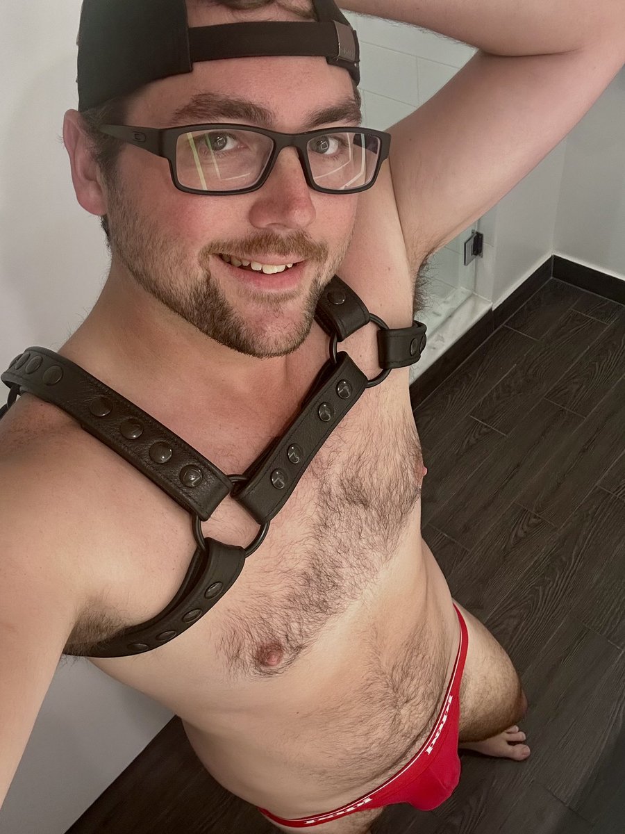 bunsoutt's tweet photo. Picked up some new accessories from @LeatherWerks last night. What an incredible team there! They took their time to work with me and did a fitting for my new @KINK3Ddesigns cage. https://t.co/ux5EkO61pS