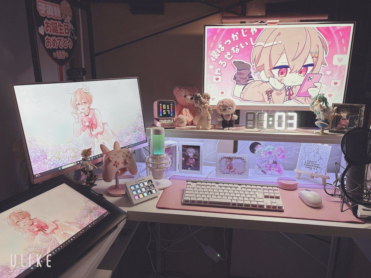 komugi_sabu's tweet photo. デスク周りアップグレード完了✨💗🩵 https://t.co/djdooOQgY6