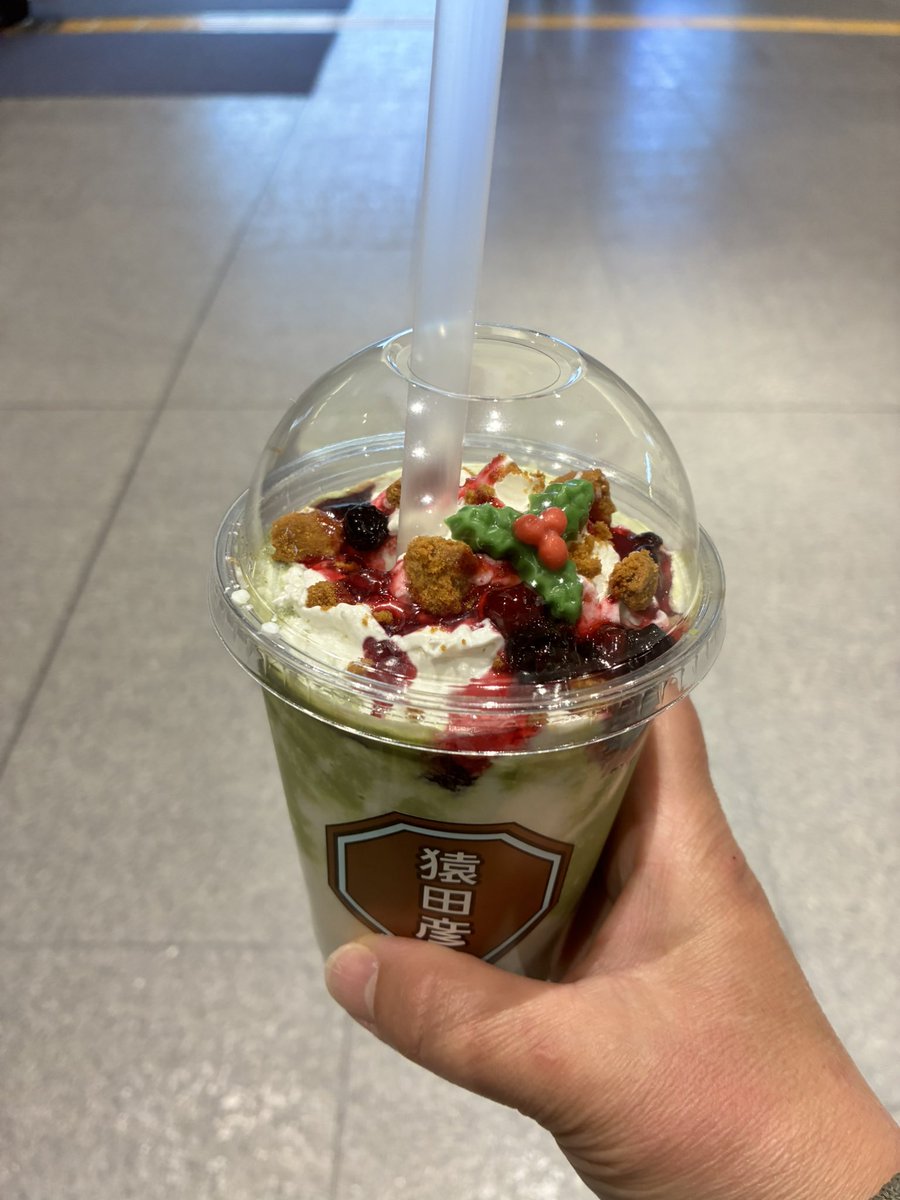 maikobz2018's tweet photo. ライブの後は
バルチカ03にある「らぁめん鴨と葱」へ
気になってたけどいつも行列。
今日は20分くらい並んで入れました。
#DURAN
#MASAE
#Shiho
のラバーキーホルダーと😍
猿田彦コーヒーでドリンクを買ってダッシュして電車に乗って息切れ😂
仕事してLIVEに行って大充実︎︎👍🏻︎︎✨️ https://t.co/8pepWLs0Ba