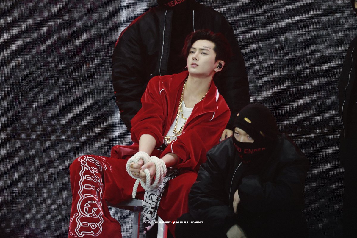 summerinfullswing tweet media