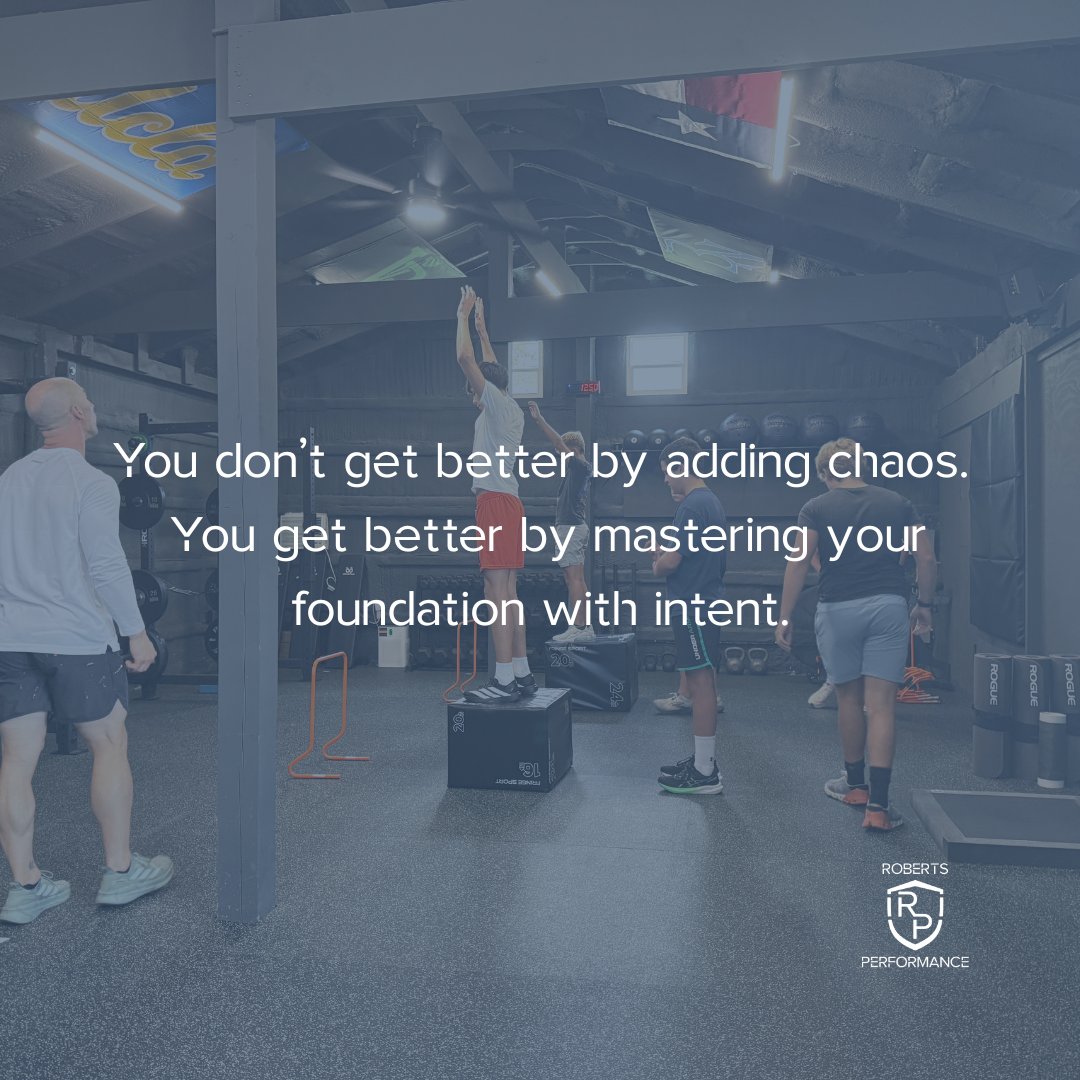 trainRP's tweet photo. Stop training like a highlight reel.

If it looks cool but doesn’t build you, it isn’t development.
Real progress comes from owning positions, mastering foundations, and executing with intent.

Structure > randomness
Execution > entertainment

#TrainWithIntent #ForeverAthlete https://t.co/6Qr3v0fP63