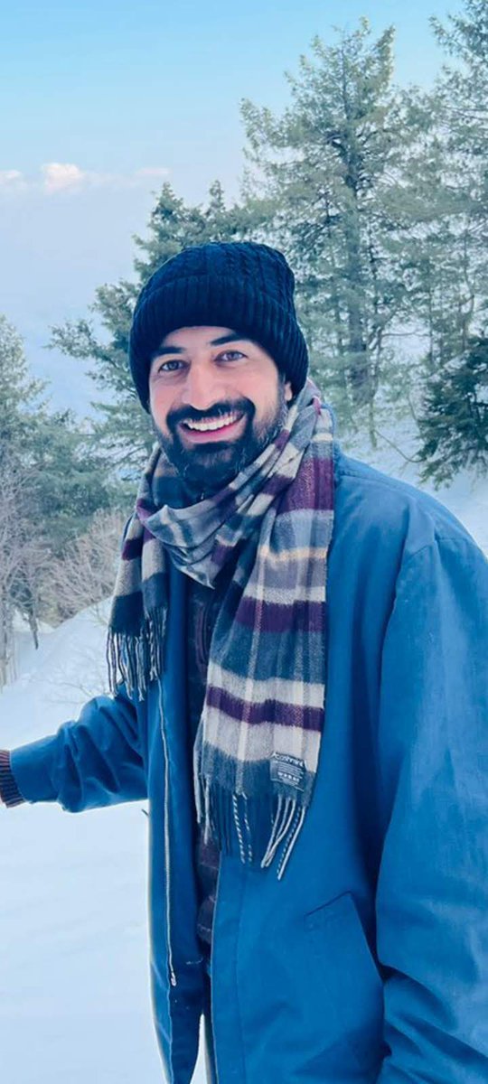 Nou_Bahar867's tweet photo. Adv Umar Jadoon consistently used #GazaCallsPakArmy and #AlAqsaCallsPakArmy on X, urging: "افواج کو چاہیے کہ... حزب التحریر کو اقتدار دیں!" For Gaza's freedom. His detention is injustice—#FreeAdvUmarJadoon https://t.co/EC5dvXvR0L