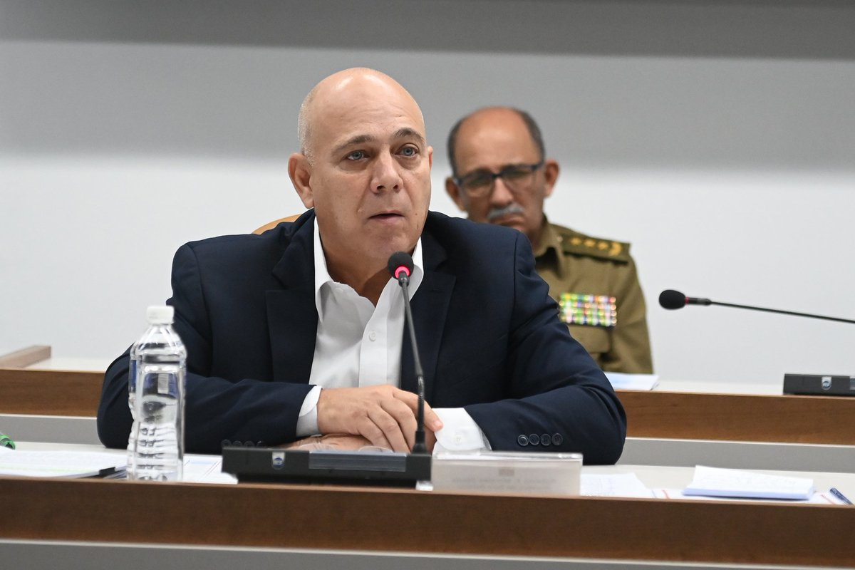 El #XIPlenoCC analizó las afectaciones ocasionadas por el huracán Melissa y la marcha de la recuperación. Se resaltó el hecho de que no se lamentan pérdidas de vidas humanas y se insistió en la importancia de actualizar los planes de reducción del desastre.