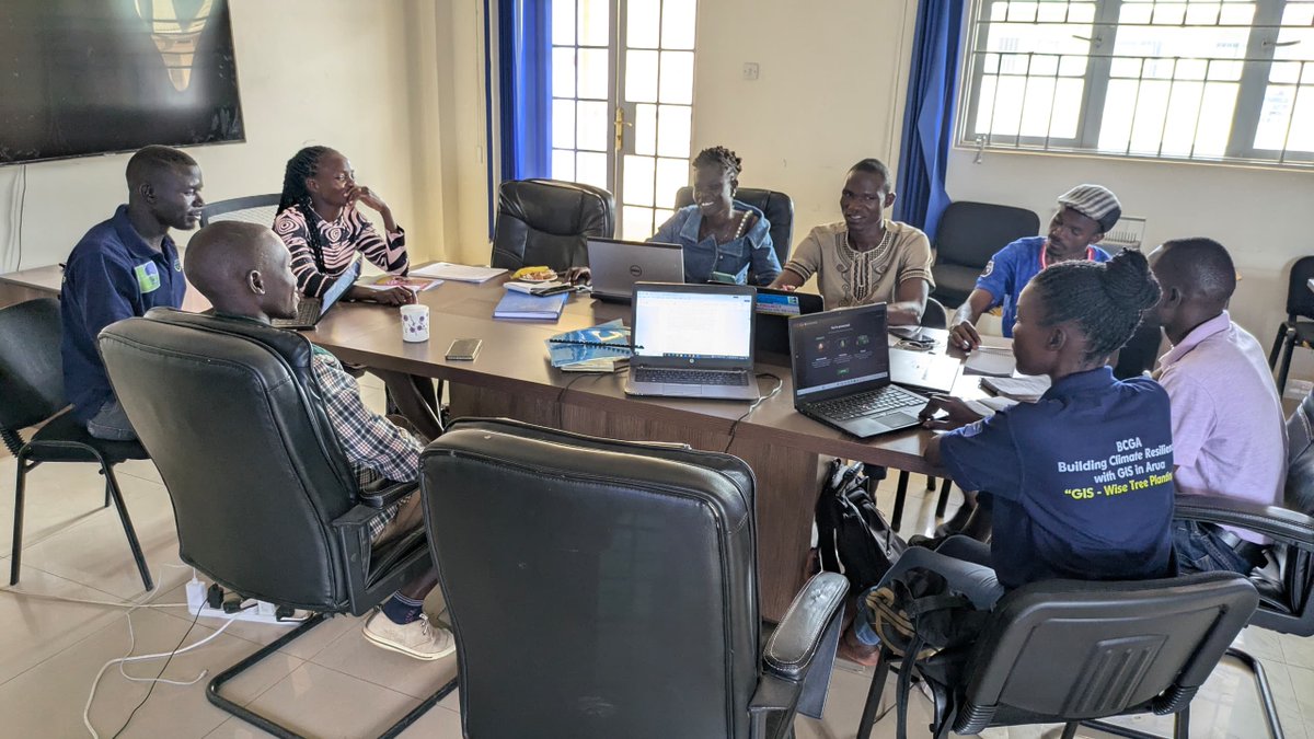 tsevett7776's tweet photo. Tsevett Agroservice wraps up 2025 with a bang! Our teams shine in annual reports, leveraging GIS Suitability Maps for impactful tree planting. @Y4Cofficial @UNDP_RomeCentre https://t.co/tunJu7Y2It