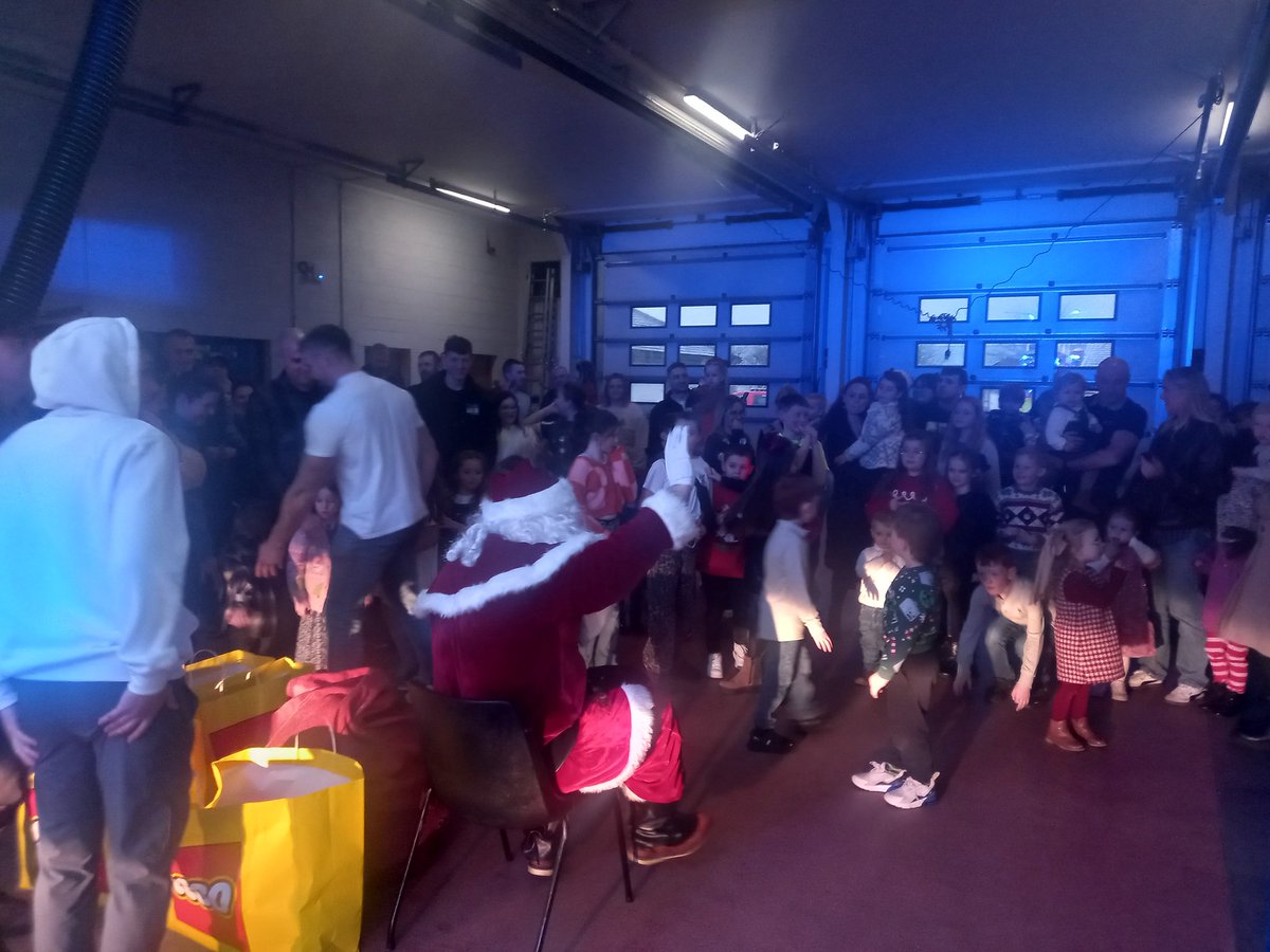 Cfindlay tweet media