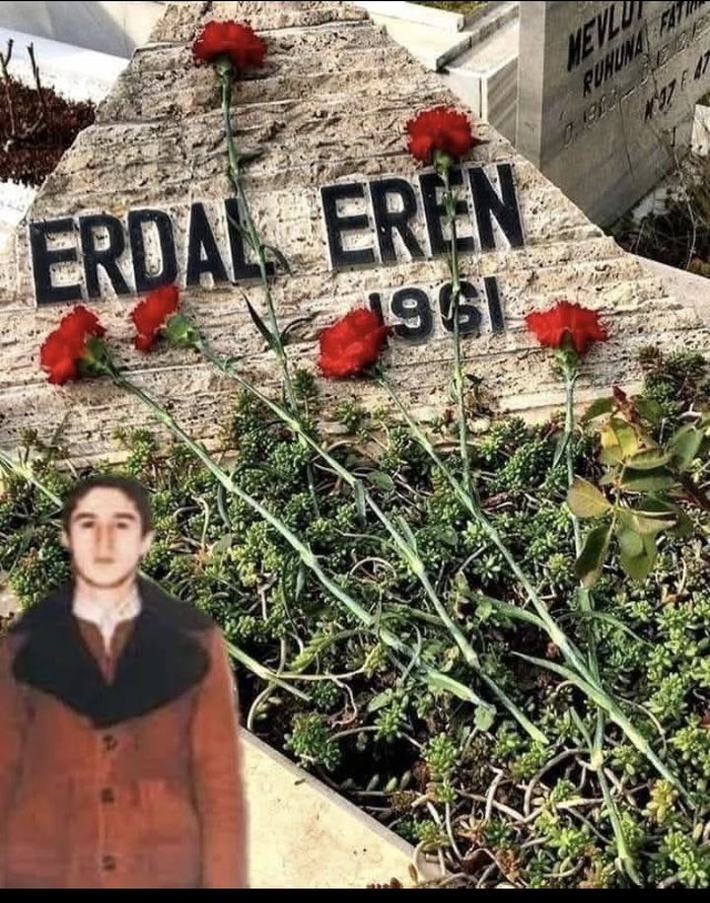 Unutamayız, hep 17 yaşındasın.