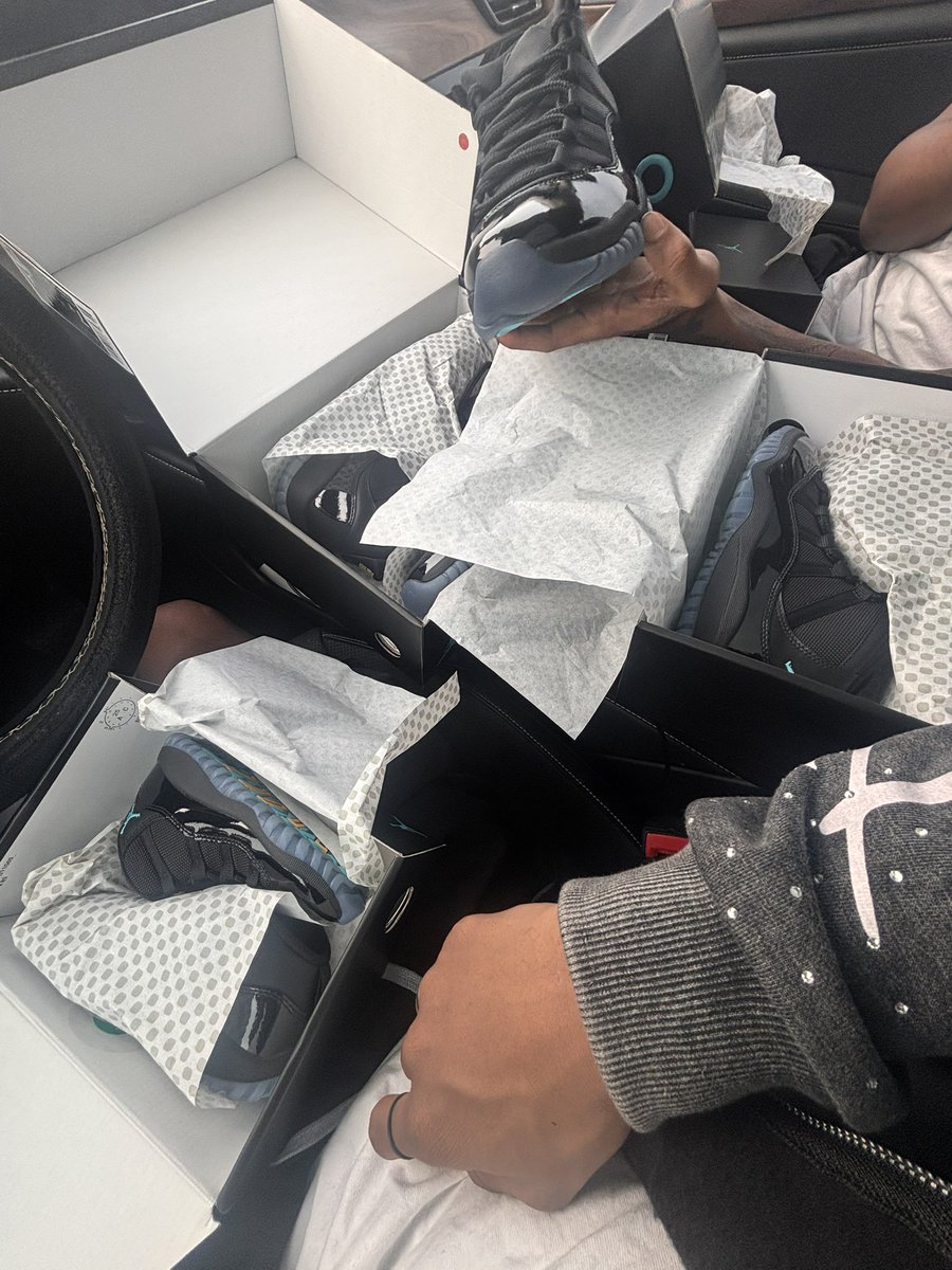 AFNF95's tweet image. ♻️♻️🖤