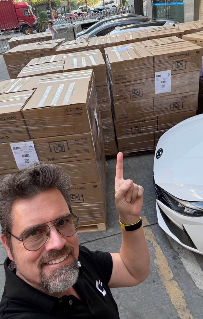 Museum Update: Commodore 64 Ultimate Shipping News! 📦 14/12/2025

Hey fellow Commodore enthusiasts! Here's the latest official update from the Commodore team on C64 Ultimate deliveries.

Pallets of both BASIC Beige and Starlight Edition units have arrived at distribution hubs