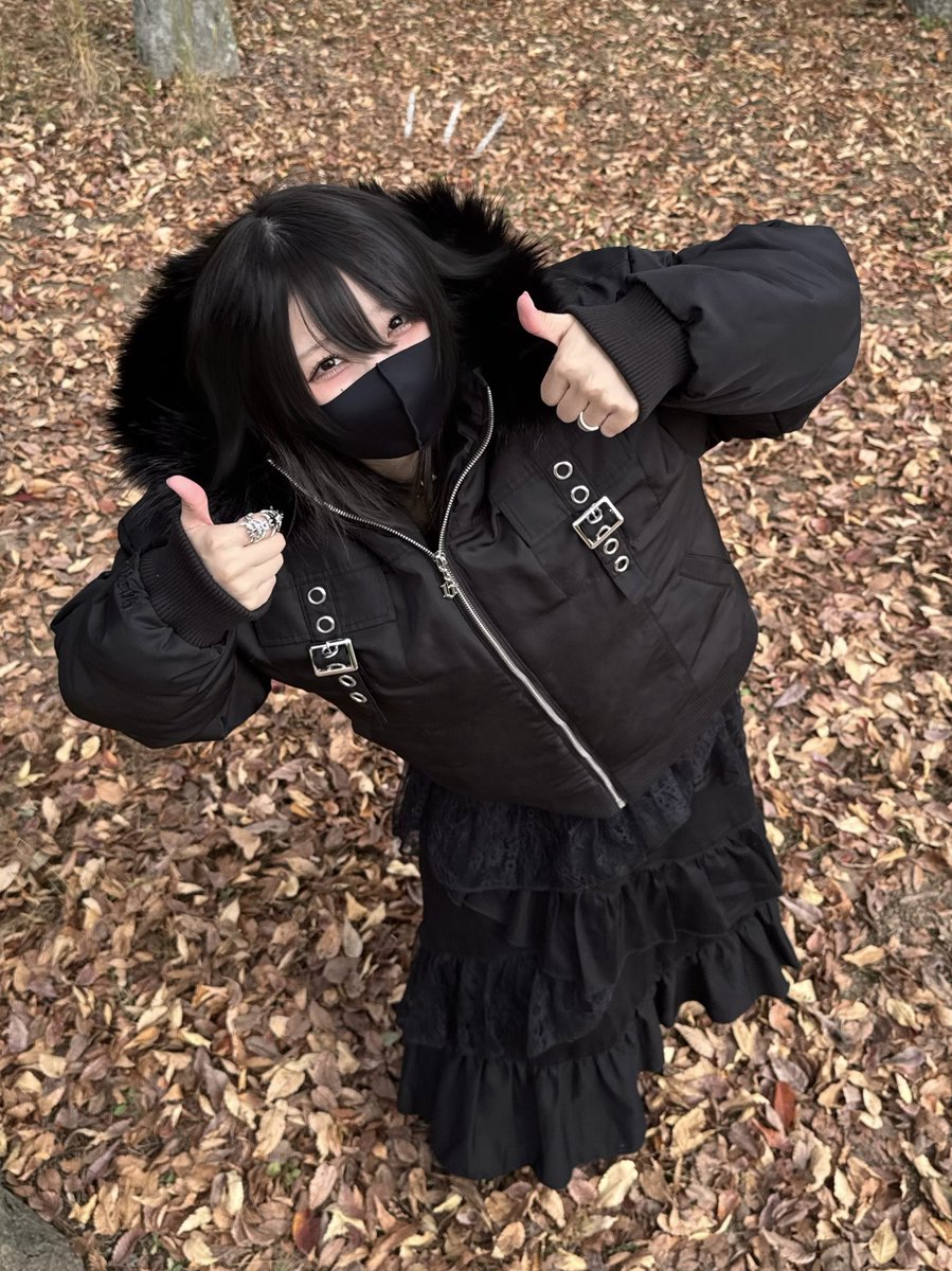 夏と冬どっちも黒い